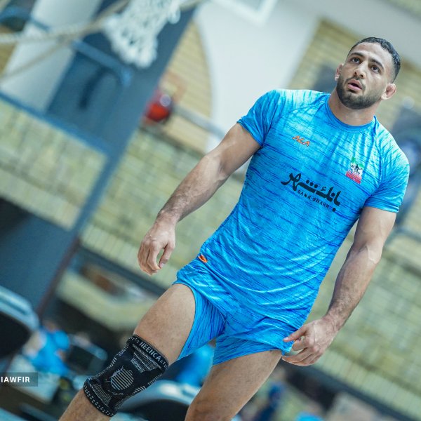 واکنش آذرپیرا به مصدومیت گلیج و حضور در بیشکک: به خاطر رقبایم دوست داشتم به آلبانی بروم؛ سرباز کشورم هستم