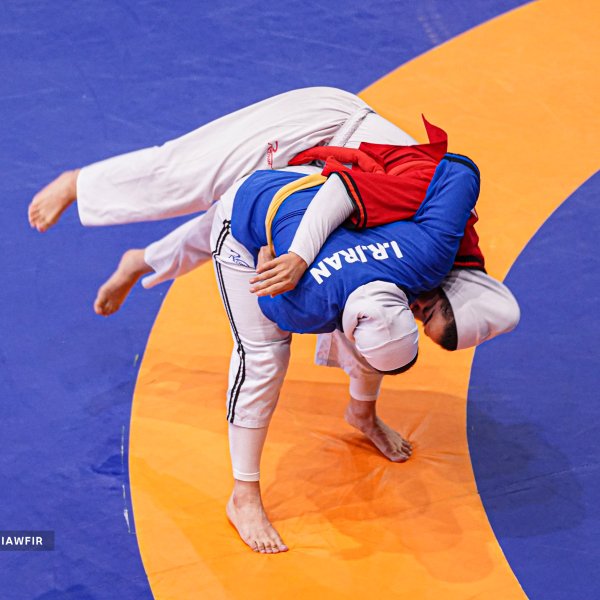 ترکیب تیم شهید ابراهیم هادی در اولین دوره لیگ بانوان